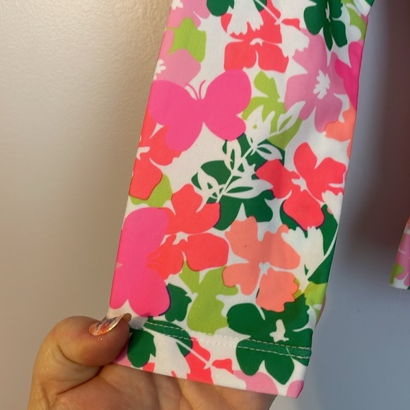 Crown and Ivy Kids Floral Butterfly Ruffle Hem Rash Guard Swim Shirt size 6X - Picture 6 of 12